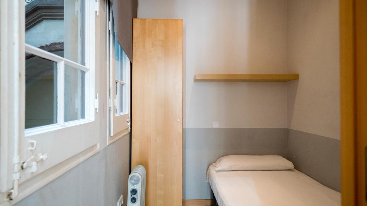 Apartamento Entenca Barcelona Luaran gambar